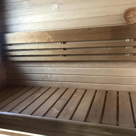 And Spacious For 4 With Sauna *