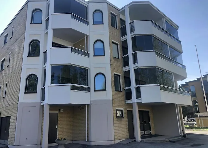 And Spacious For 4 With Sauna